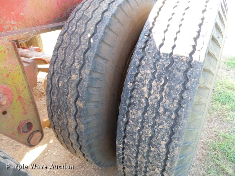 image for item DB4031 1974 Fruehauf/Hobbs FBEP42 flatbed trailer