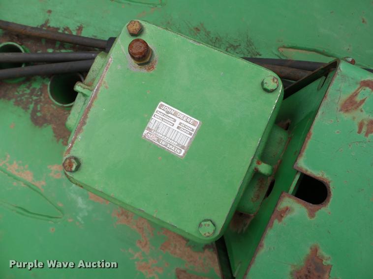 image for item DB4034 2009 John Deere CX15 Flex-Wing rotary mower