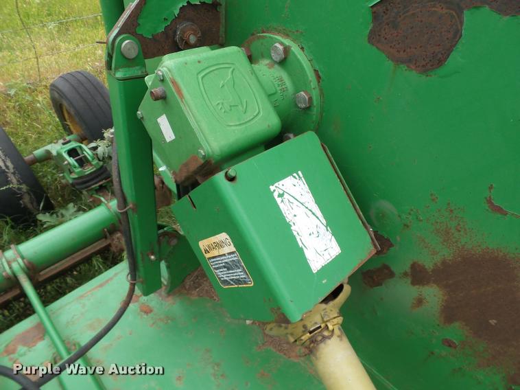 image for item DB4034 2009 John Deere CX15 Flex-Wing rotary mower