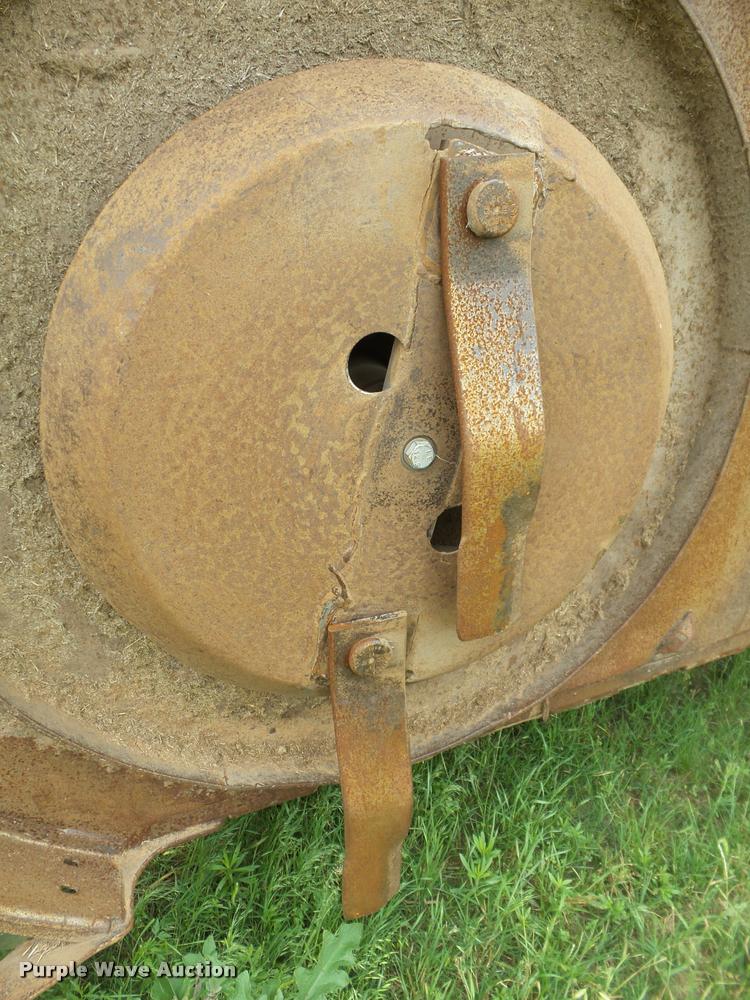 image for item DB4034 2009 John Deere CX15 Flex-Wing rotary mower