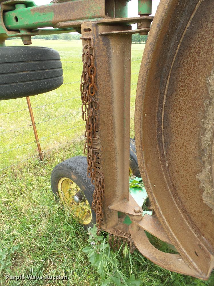 image for item DB4034 2009 John Deere CX15 Flex-Wing rotary mower