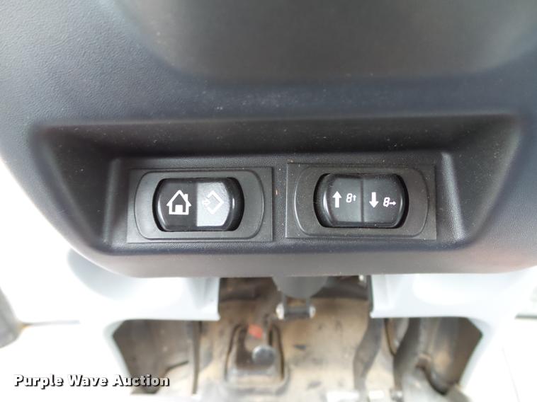 image for item DB4719 2014 New Holland T5.115 Electro Command MFWD tractor