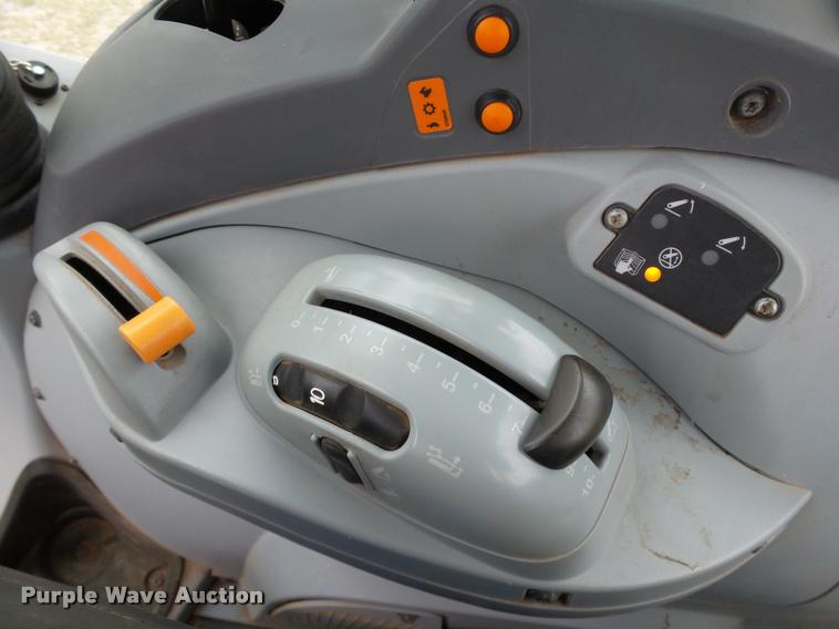 image for item DB4719 2014 New Holland T5.115 Electro Command MFWD tractor