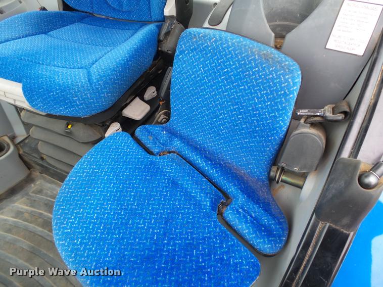 image for item DB4719 2014 New Holland T5.115 Electro Command MFWD tractor