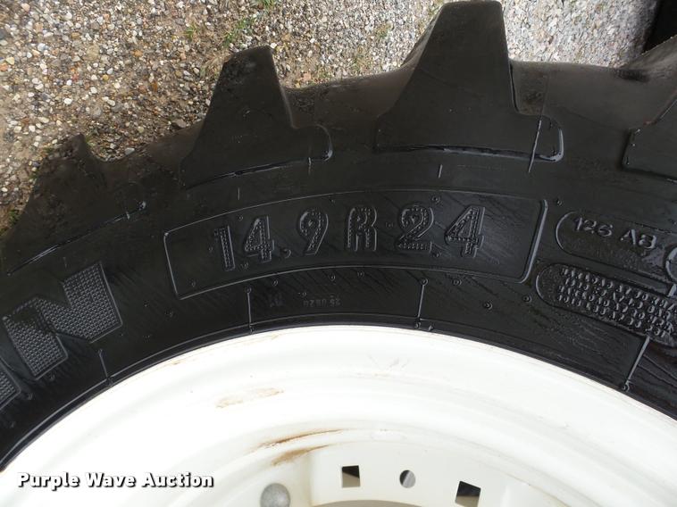 image for item DB4719 2014 New Holland T5.115 Electro Command MFWD tractor