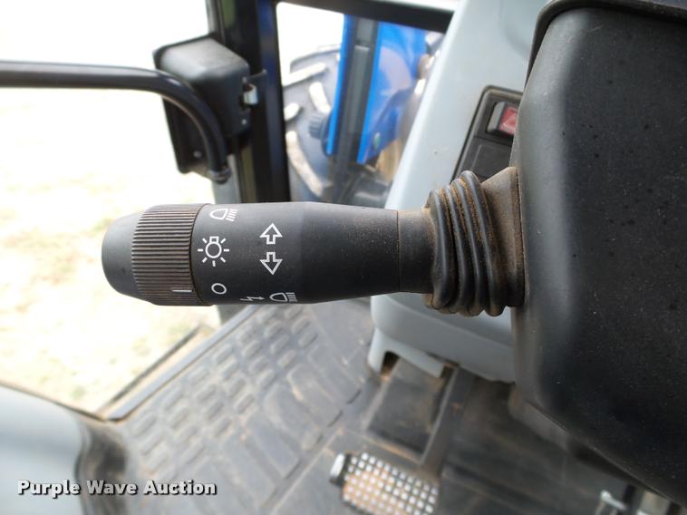 image for item DB4721 2012 New Holland T5070 MFWD tractor