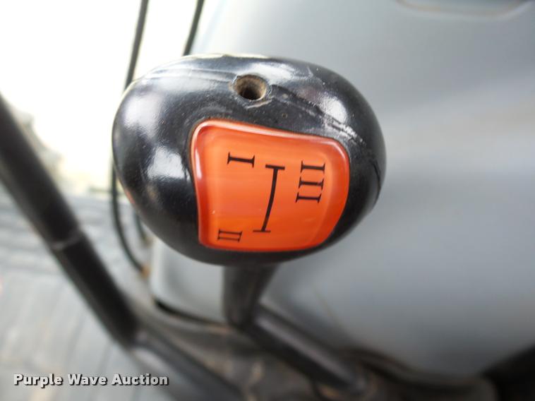 image for item DB4721 2012 New Holland T5070 MFWD tractor