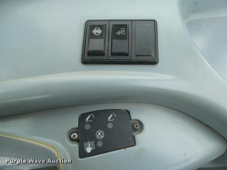 image for item DB4721 2012 New Holland T5070 MFWD tractor