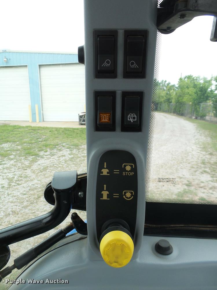 image for item DB4721 2012 New Holland T5070 MFWD tractor