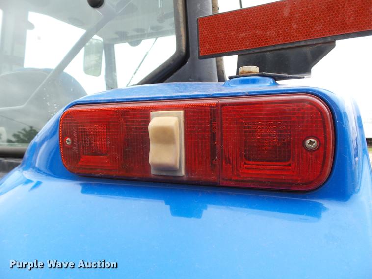 image for item DB4721 2012 New Holland T5070 MFWD tractor