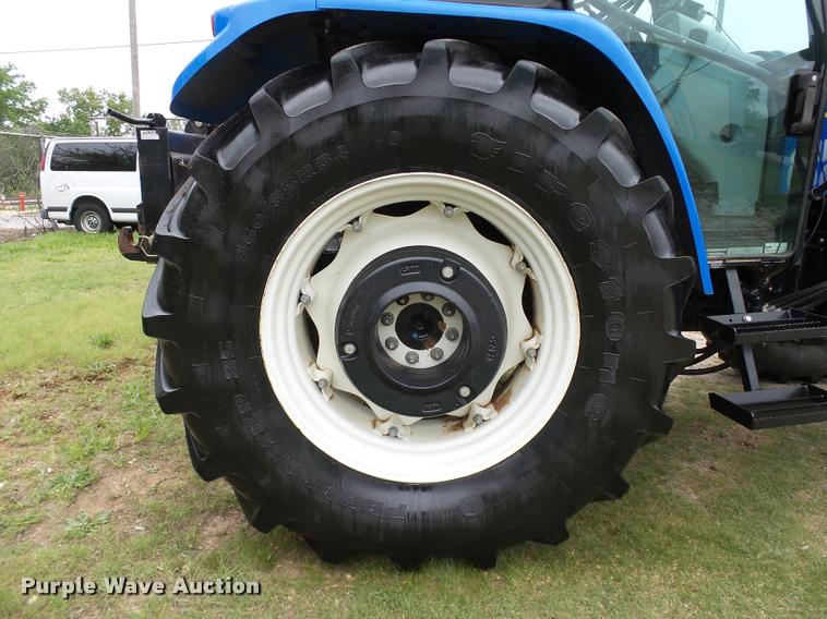 image for item DB4721 2012 New Holland T5070 MFWD tractor