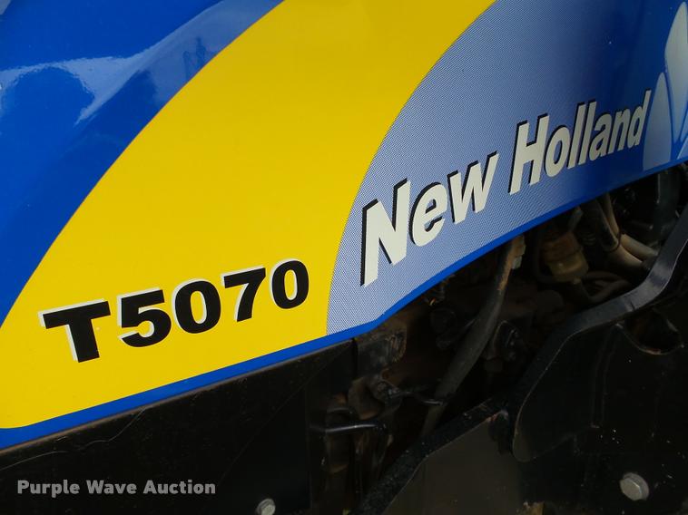 image for item DB4721 2012 New Holland T5070 MFWD tractor