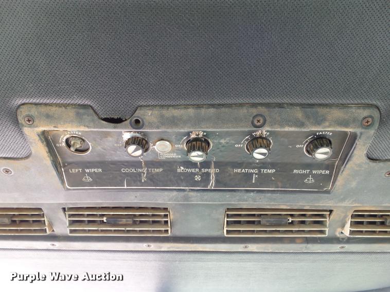 image for item DB4722 1974 John Deere 4630 tractor