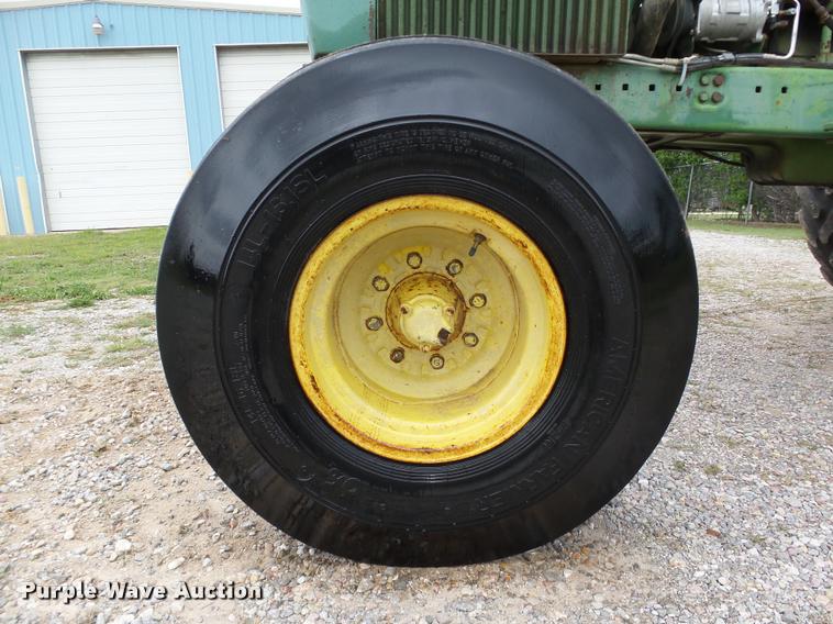 image for item DB4722 1974 John Deere 4630 tractor