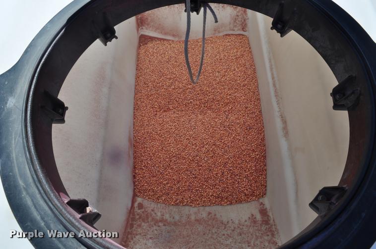 image for item DC6457 White 8816 planter