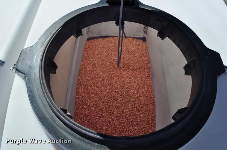 image for item DC6457 White 8816 planter