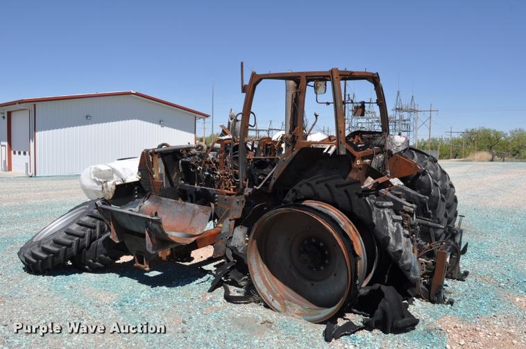 image for item DC6458 2003 Case IH MX285 MFWD tractor