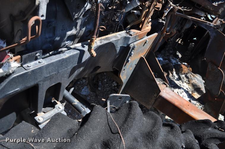 image for item DC6458 2003 Case IH MX285 MFWD tractor