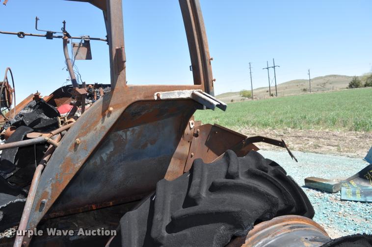 image for item DC6458 2003 Case IH MX285 MFWD tractor