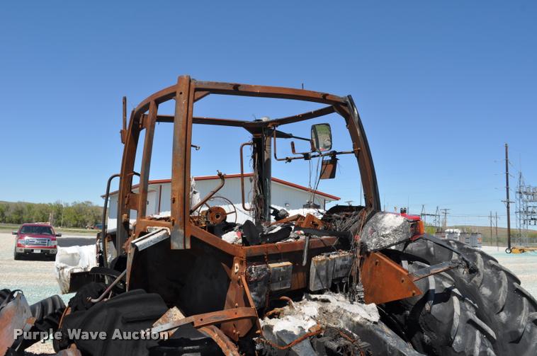 image for item DC6458 2003 Case IH MX285 MFWD tractor