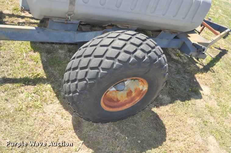 image for item DC6459 Flexi-Coil 62 ferilizer cart