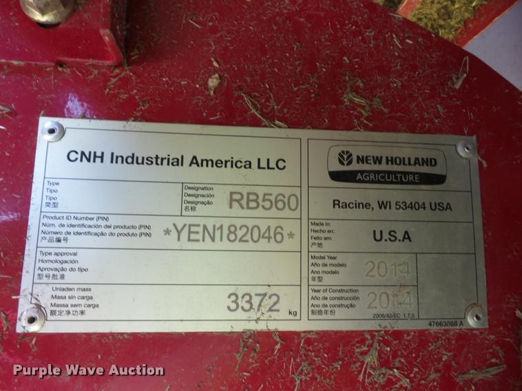 image for item DD9439 2014 New Holland Rollbelt 560 specialty crop baler