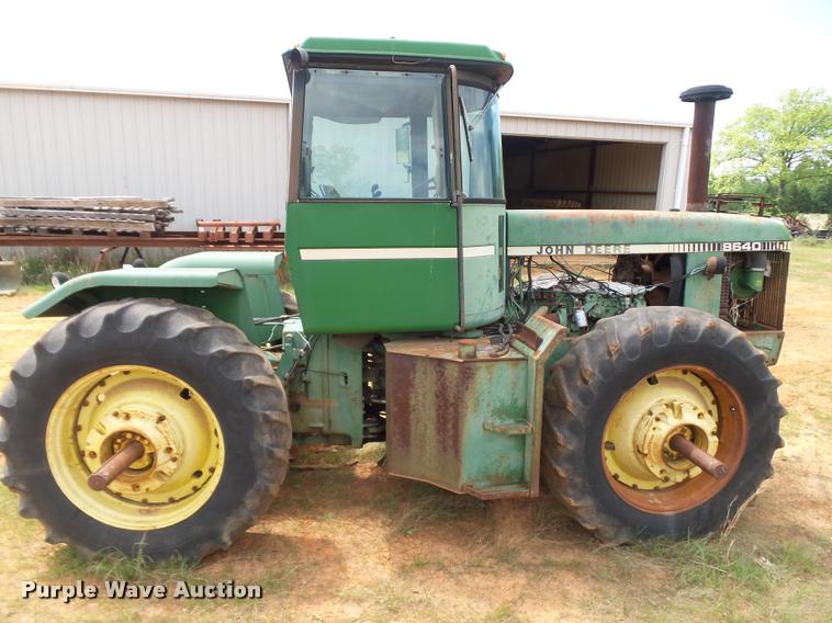 image for item DE9572 1980 John Deere 8640 4WD tractor
