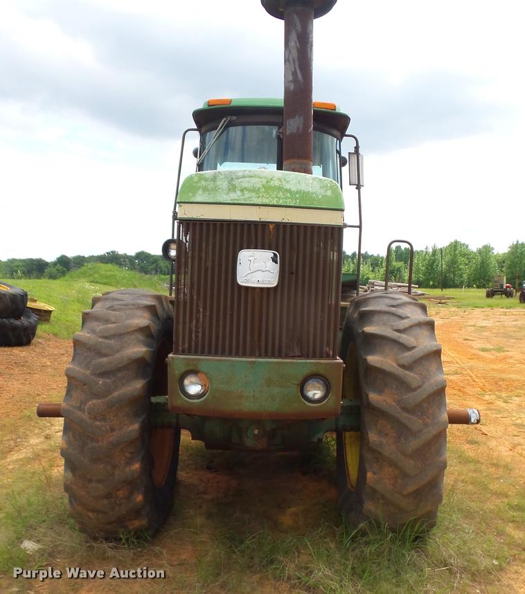 image for item DE9572 1980 John Deere 8640 4WD tractor