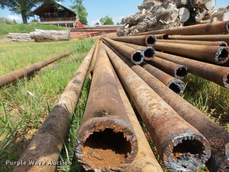 image for item DE9601 Approximately 30 2 3/8" pipes