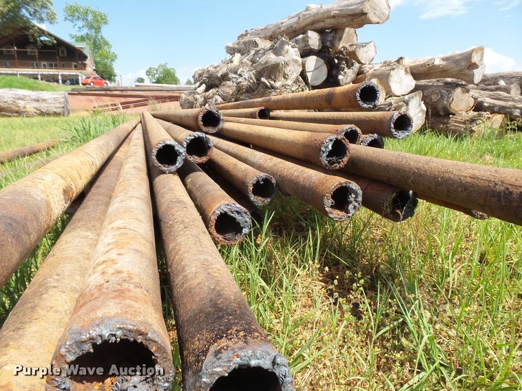 image for item DE9601 Approximately 30 2 3/8" pipes