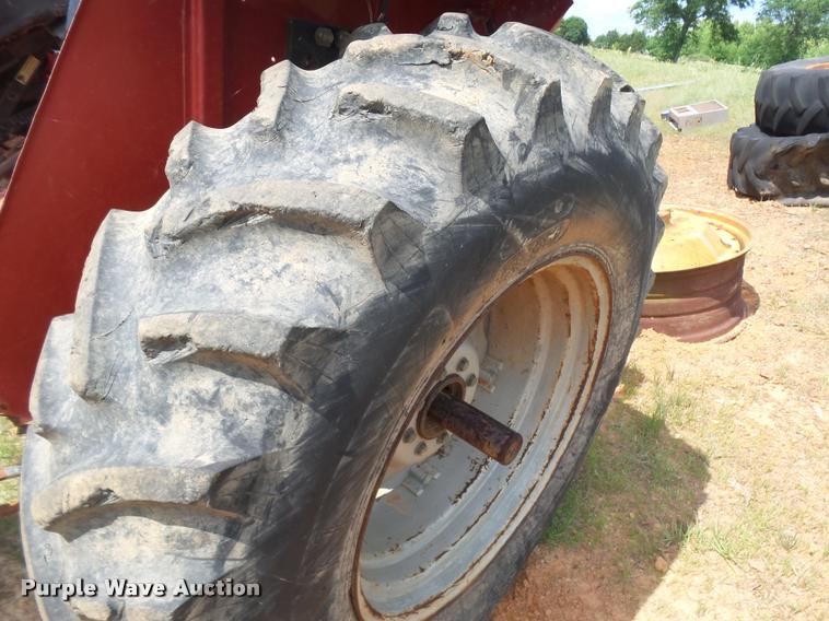 image for item DE9605 Case IH C80 tractor