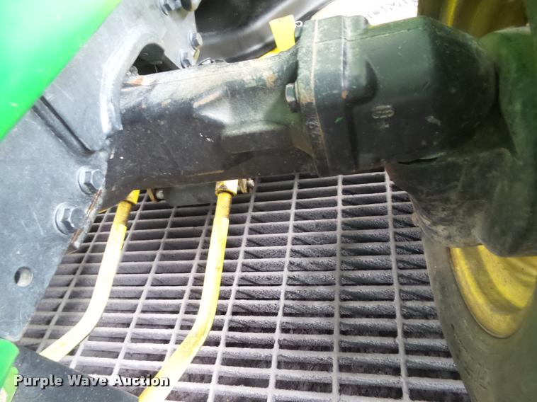 image for item DH9284 2000 John Deere 4200 MFWD tractor