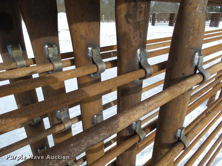 image for item DH9581 (5) cattle panels