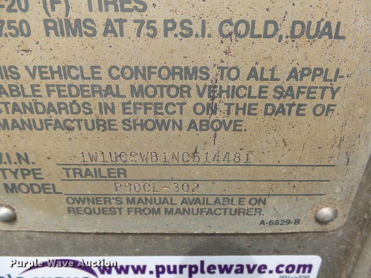 image for item DH9624 1992 Wilson POT48 livestock trailer