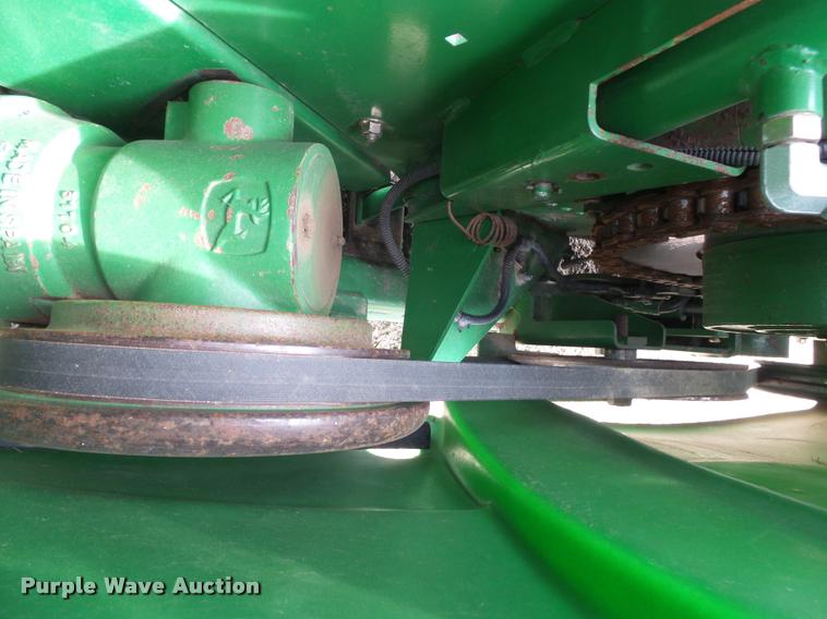 image for item DH9628 2004 John Deere 635F flex head