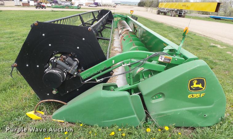 image for item DH9632 2008 John Deere 635F flex head
