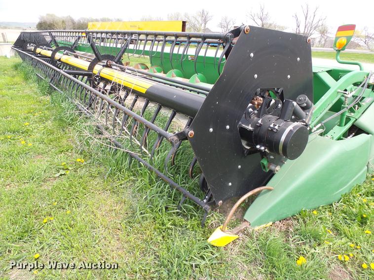 image for item DH9632 2008 John Deere 635F flex head