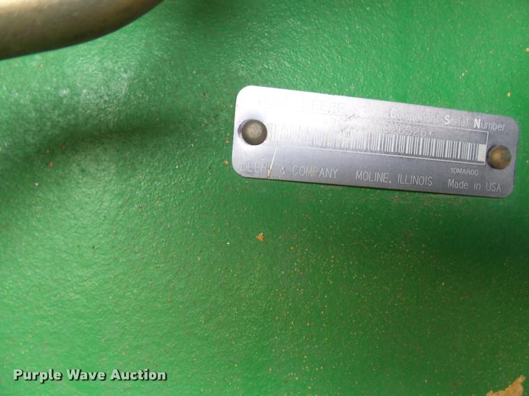 image for item DH9636 2000 John Deere 9300T tractor