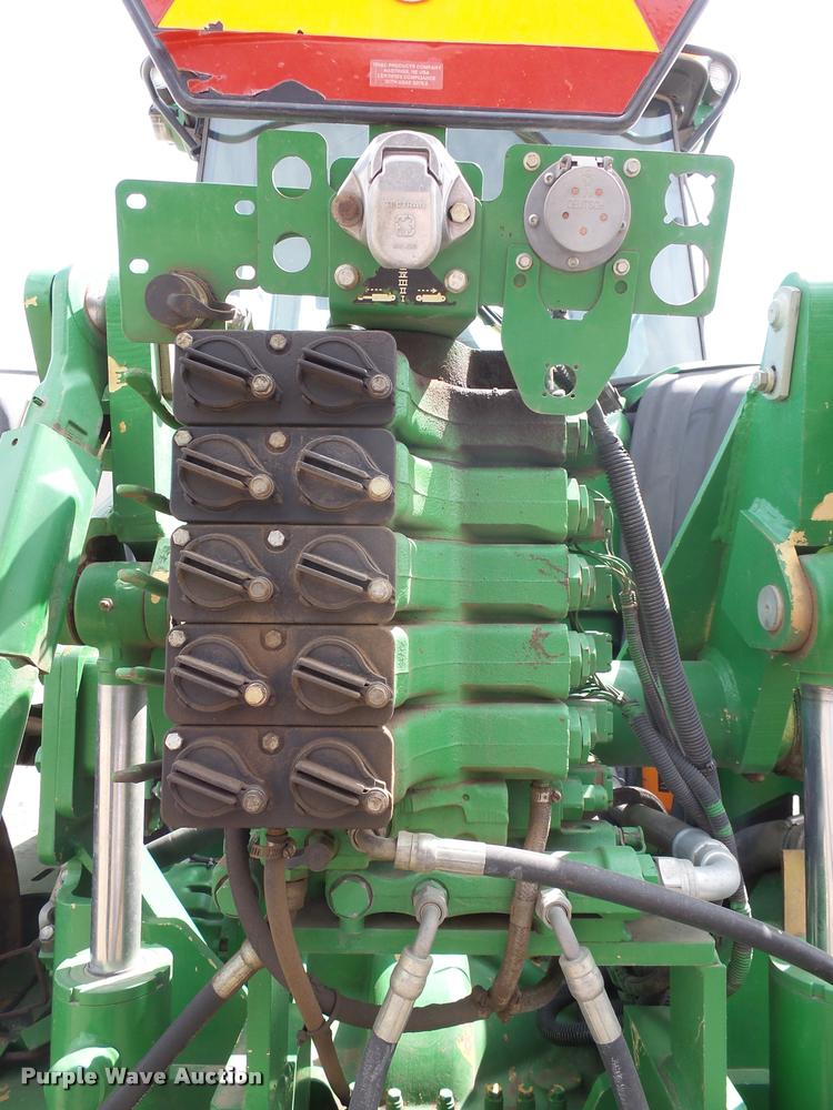 image for item DH9636 2000 John Deere 9300T tractor