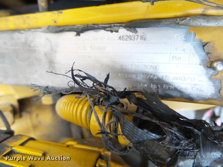 image for item DH9637 2001 Ag-Chem RoGator 1254 self-propelled applicator