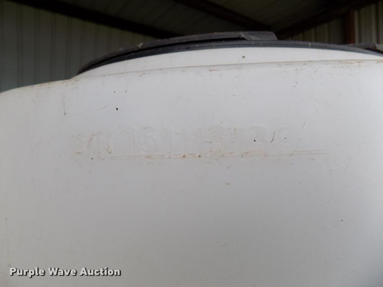 image for item DJ9879 (2) poly tanks