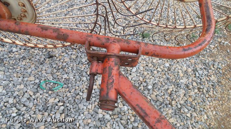 image for item DJ9935 Hay rake