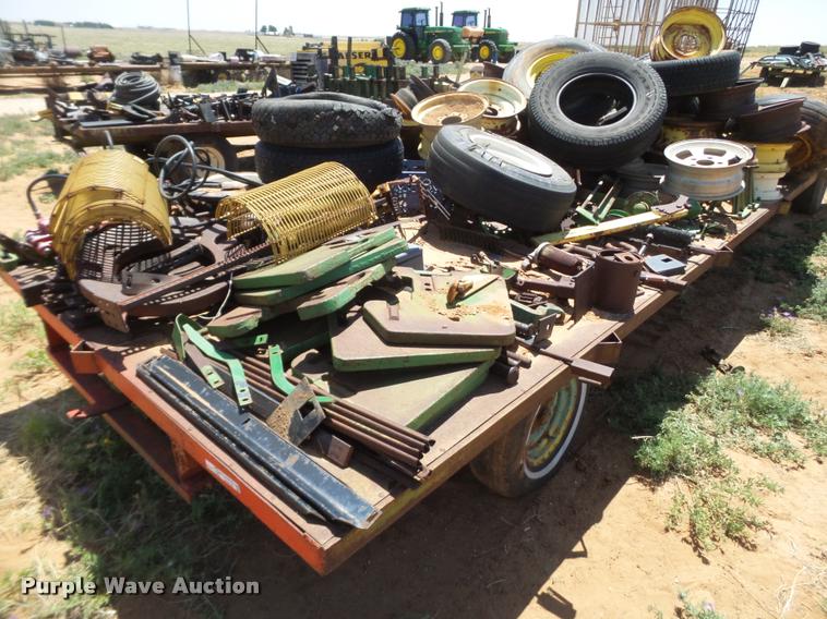 image for item DL9158 Cotton trailer