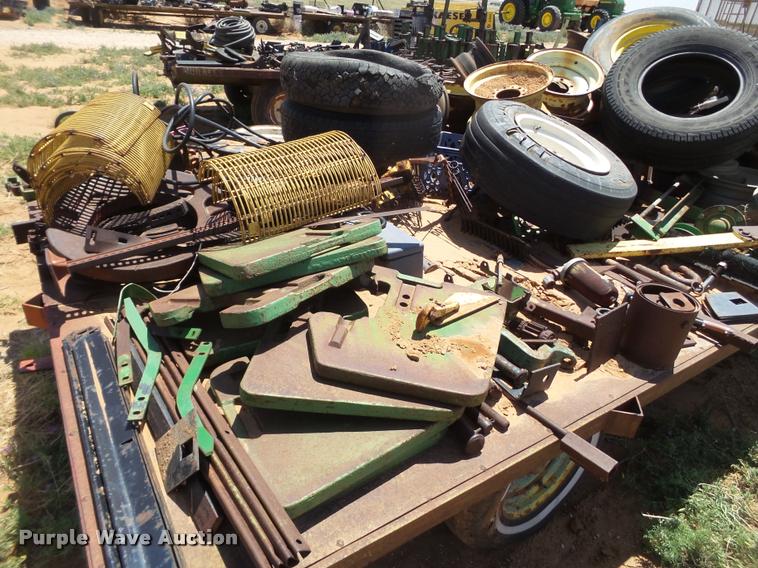 image for item DL9158 Cotton trailer