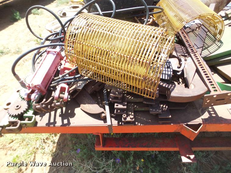 image for item DL9158 Cotton trailer