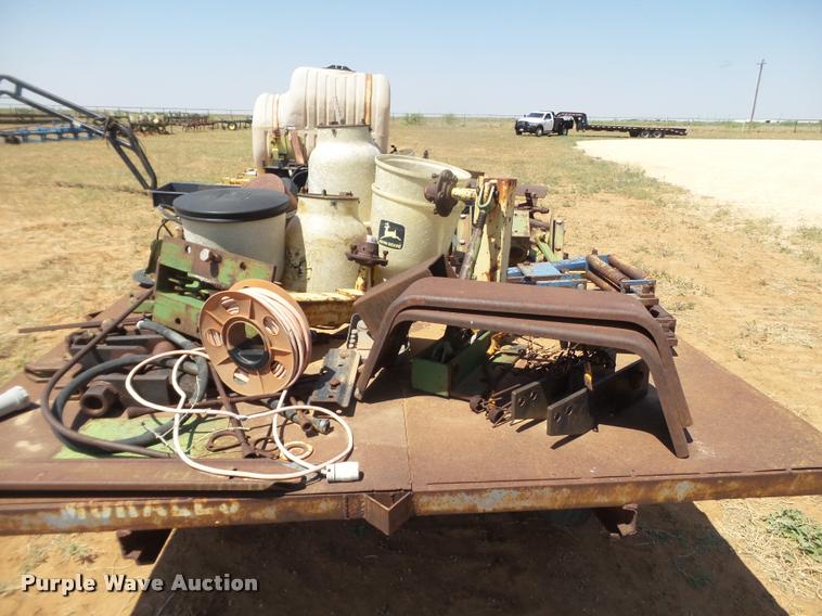 image for item DL9161 Cotton trailer