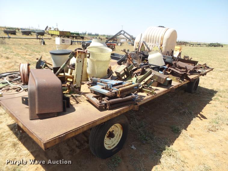 image for item DL9161 Cotton trailer