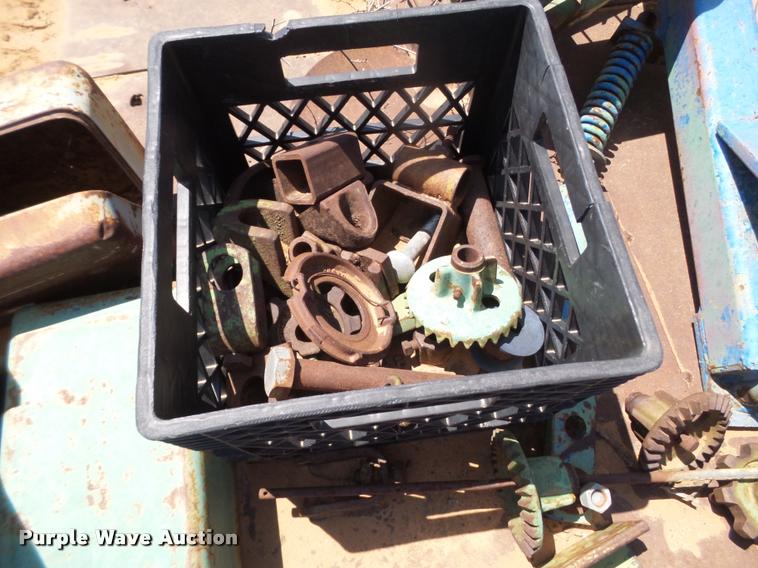 image for item DL9161 Cotton trailer