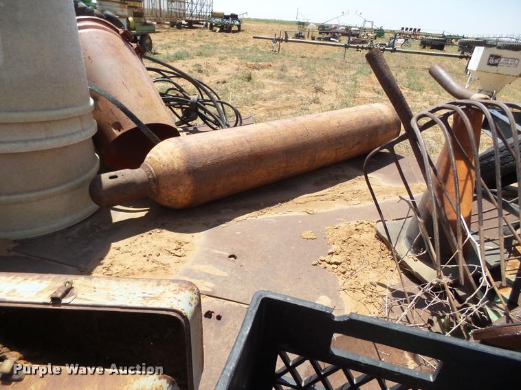 image for item DL9161 Cotton trailer