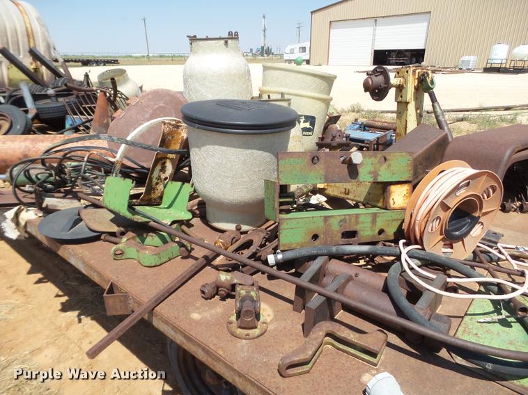 image for item DL9161 Cotton trailer